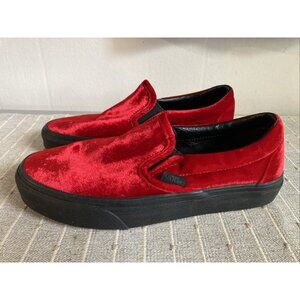 Vans Red Crushed Velvet Slip On Sneakers Mens 6 Woman’s 7.5 Tried On Once
